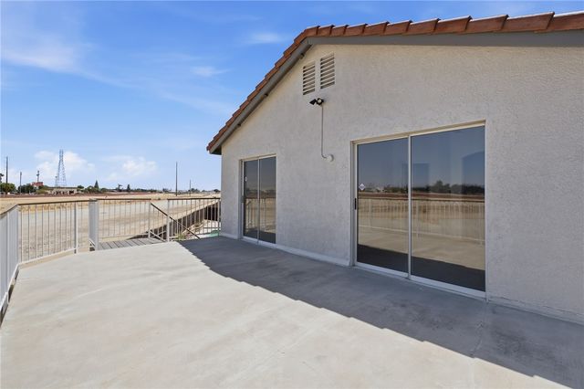 8400 Winlock, Bakersfield, CA 93312