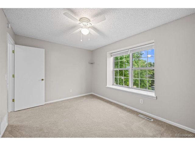 3946 S Flanders Way, Aurora, CO 80013