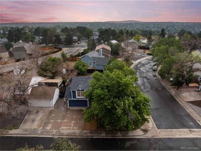 3946 S Flanders Way, Aurora, CO 80013