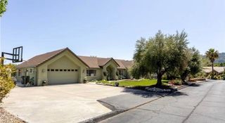 155 Eagle Creek Court, Atascadero, CA 93422