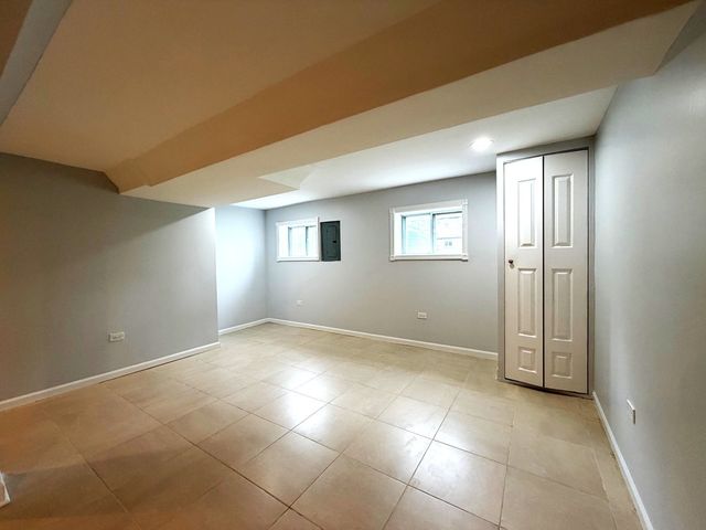 1724 Hall Place, Downers Grove, IL 60516