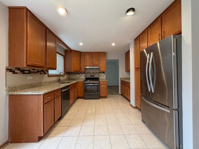 1724 Hall Place, Downers Grove, IL 60516