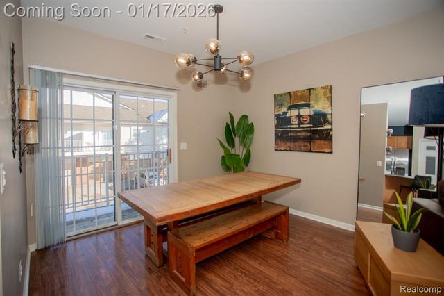 1211 Addington Drive 7, Commerce Twp, MI 48390