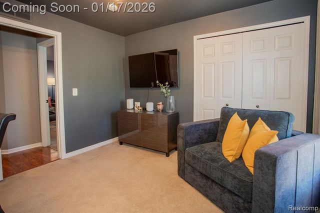 1211 Addington Drive 7, Commerce Twp, MI 48390