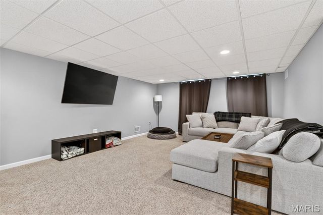375 Novara Drive, Ballwin, MO 63021
