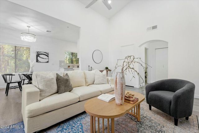 9600 N 96TH Street 213, Scottsdale, AZ 85258