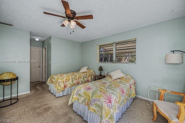 1209 County Rd 78, La Belle, FL 33935