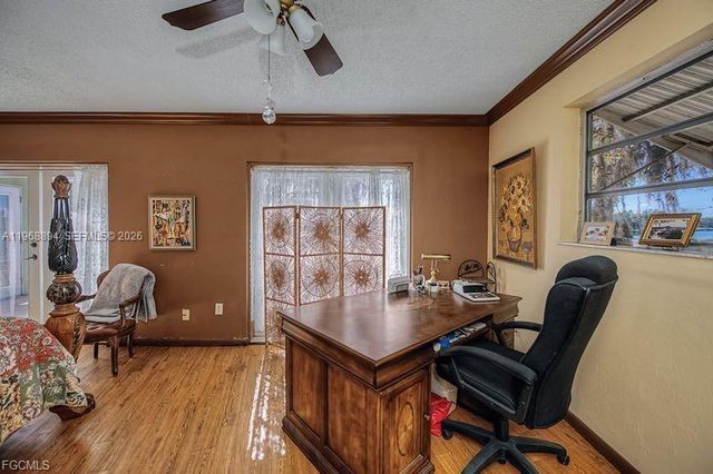 1209 County Rd 78, La Belle, FL 33935