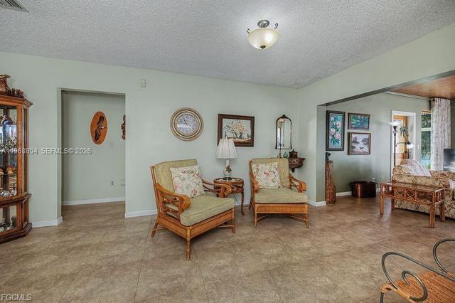 1209 County Rd 78, La Belle, FL 33935