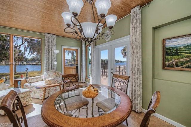 1209 County Rd 78, La Belle, FL 33935