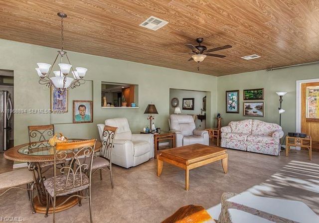 1209 County Rd 78, La Belle, FL 33935