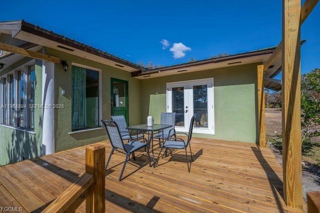 1209 County Rd 78, La Belle, FL 33935