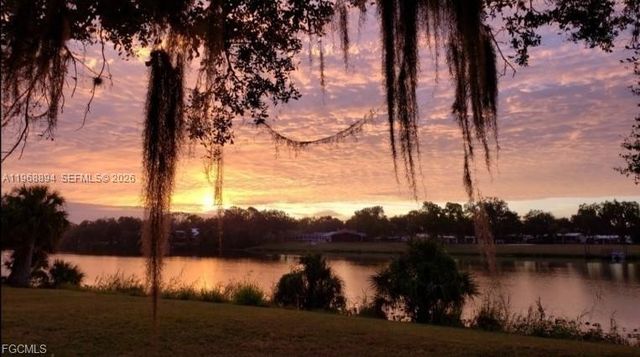 1209 County Rd 78, La Belle, FL 33935