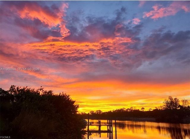 1209 County Rd 78, La Belle, FL 33935