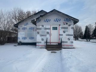 2602 Sloan Street, Flint, MI 48504