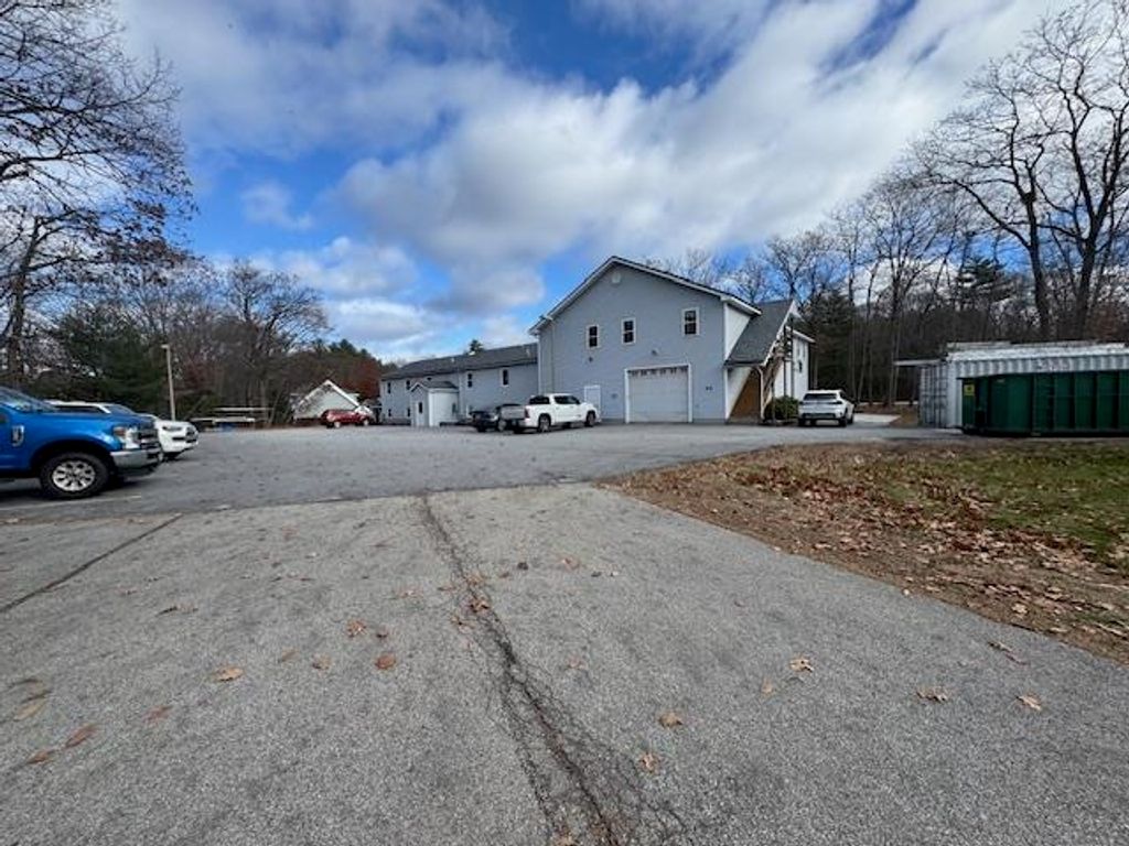 50 Pinewood Road, Allenstown, NH 03275