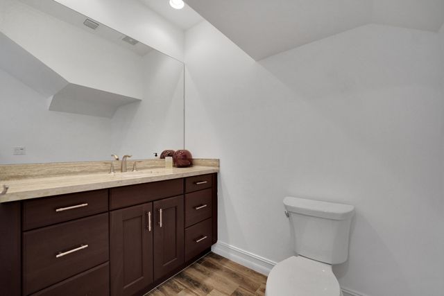 105 ISLE OF VENICE Drive 105, Fort Lauderdale, FL 33301