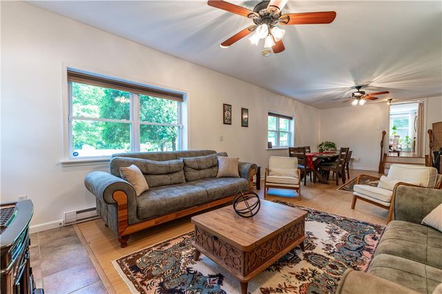 2153 Valley View Drive South, Hamilton Twp, PA 18353