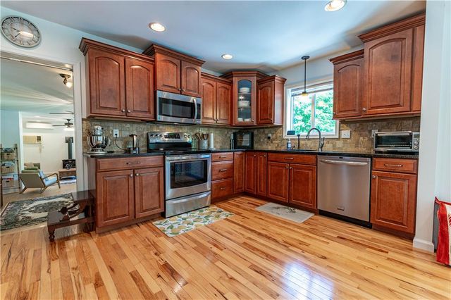 2153 Valley View Drive South, Hamilton Twp, PA 18353