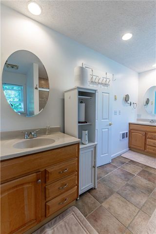 2153 Valley View Drive South, Hamilton Twp, PA 18353