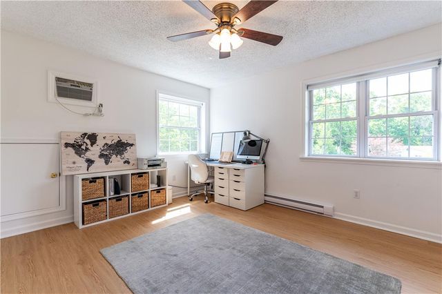 2153 Valley View Drive South, Hamilton Twp, PA 18353