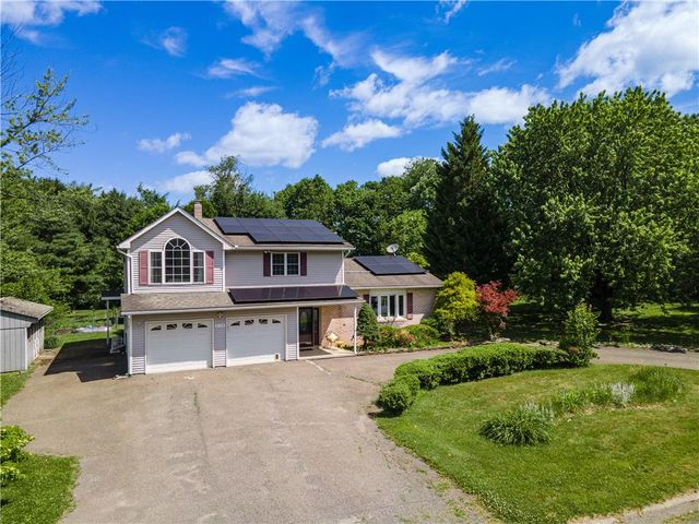 2153 Valley View Drive South, Hamilton Twp, PA 18353