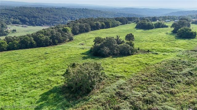 5319 Chastain Road, Mulberry, AR 72947