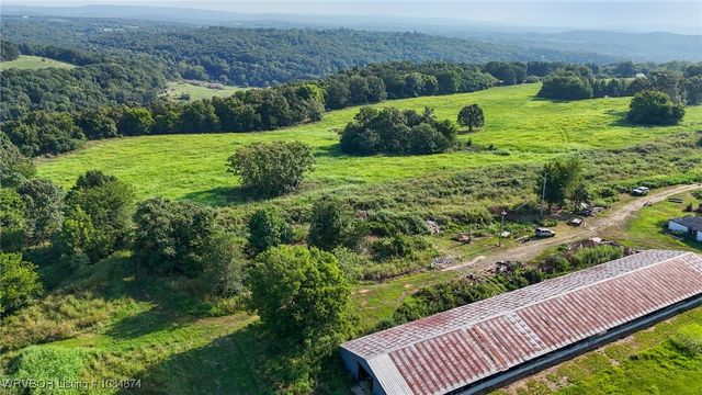 5319 Chastain Road, Mulberry, AR 72947