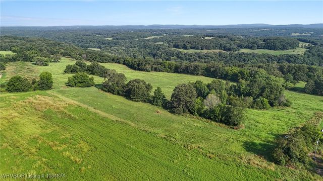 5319 Chastain Road, Mulberry, AR 72947