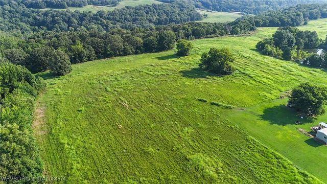 5319 Chastain Road, Mulberry, AR 72947
