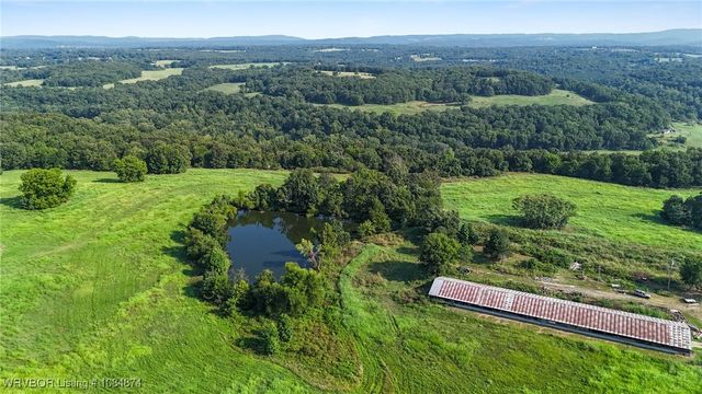 5319 Chastain Road, Mulberry, AR 72947