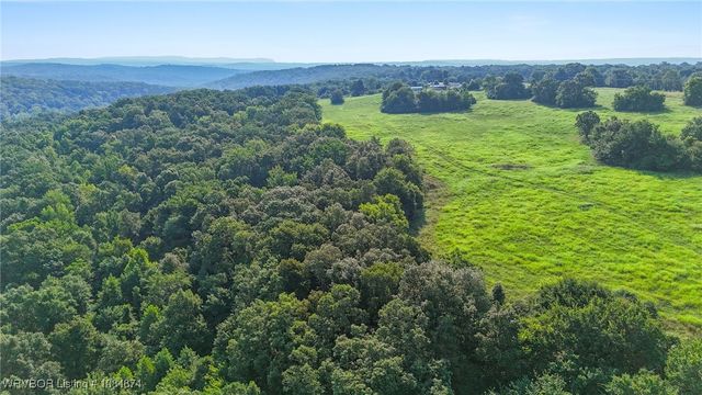 5319 Chastain Road, Mulberry, AR 72947