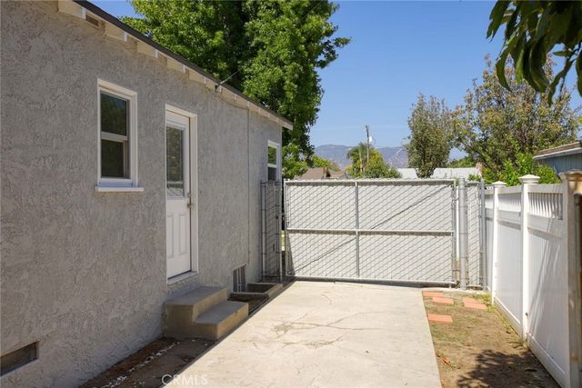 151 S Parish, Burbank, CA 91506