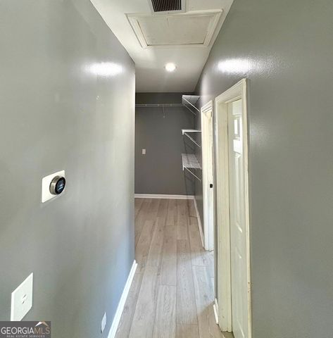 1086 Barton Street NW, Conyers, GA 30012