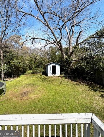 1086 Barton Street NW, Conyers, GA 30012