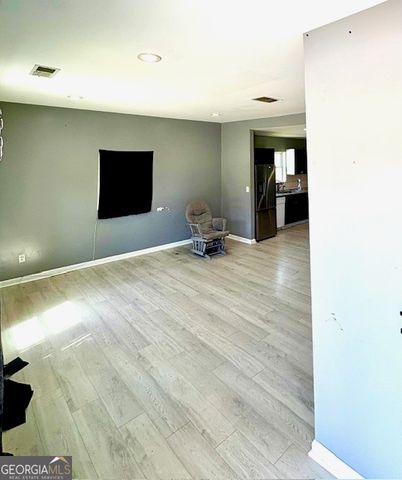 1086 Barton Street NW, Conyers, GA 30012