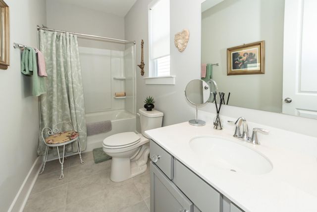 232 Summer Tanager Drive, Ravenel, SC 29470