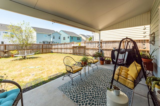 232 Summer Tanager Drive, Ravenel, SC 29470