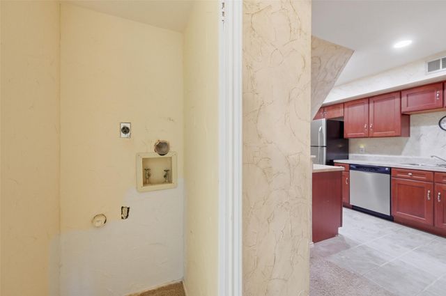 2311 Basil Drive C105, Arlington, TX 76006