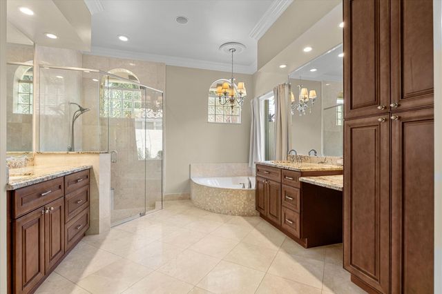 2579 Mayfair Lane, Weston, FL 33327