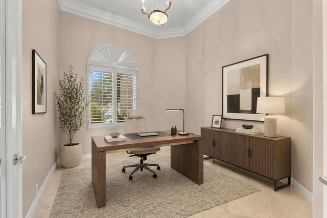2579 Mayfair Lane, Weston, FL 33327