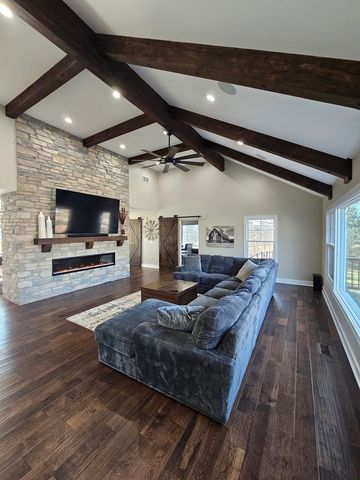 3N805 Town Hall Road, St. Charles, IL 60175