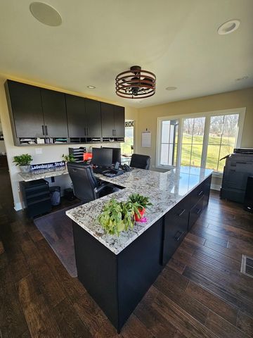 3N805 Town Hall Road, St. Charles, IL 60175