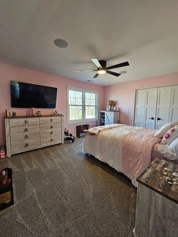 3N805 Town Hall Road, St. Charles, IL 60175