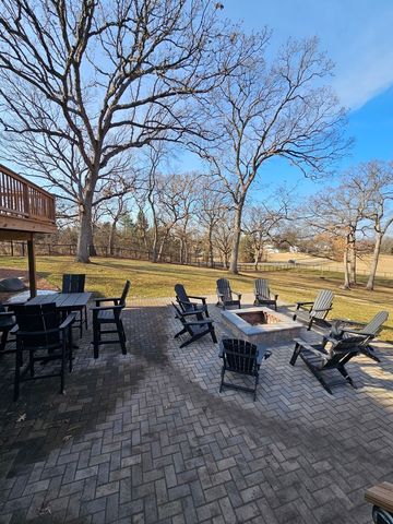 3N805 Town Hall Road, St. Charles, IL 60175