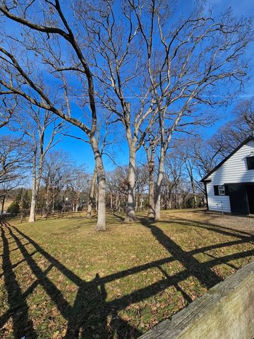 3N805 Town Hall Road, St. Charles, IL 60175