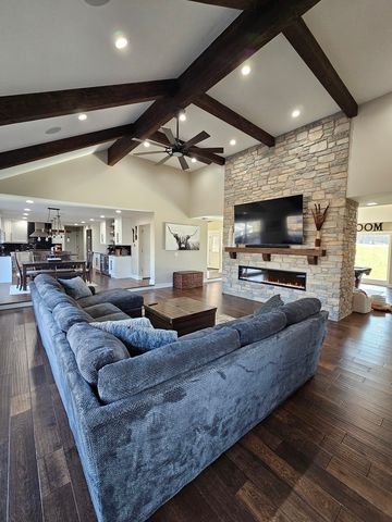 3N805 Town Hall Road, St. Charles, IL 60175