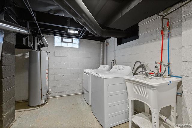 27550 Garfield Street, Roseville, MI 48066