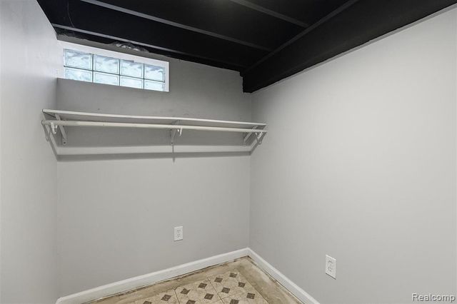 27550 Garfield Street, Roseville, MI 48066