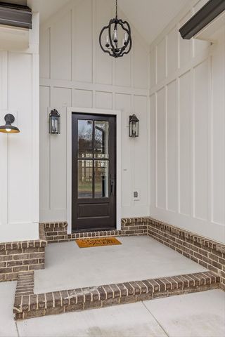 186 W Madison Street, Chatsworth, GA 30705